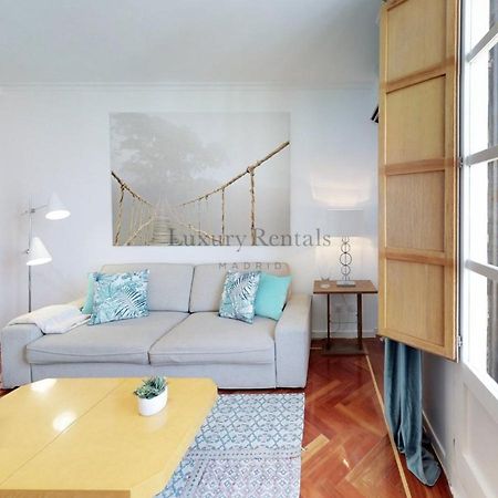 Apartamento San Jeronimo I Madrid Exterior foto